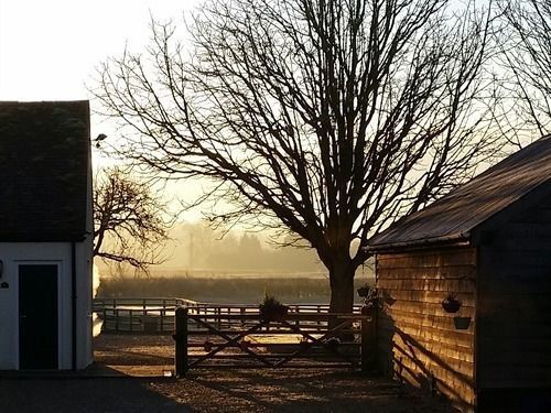 The Brownlow Bed and Breakfast Ivinghoe Εξωτερικό φωτογραφία